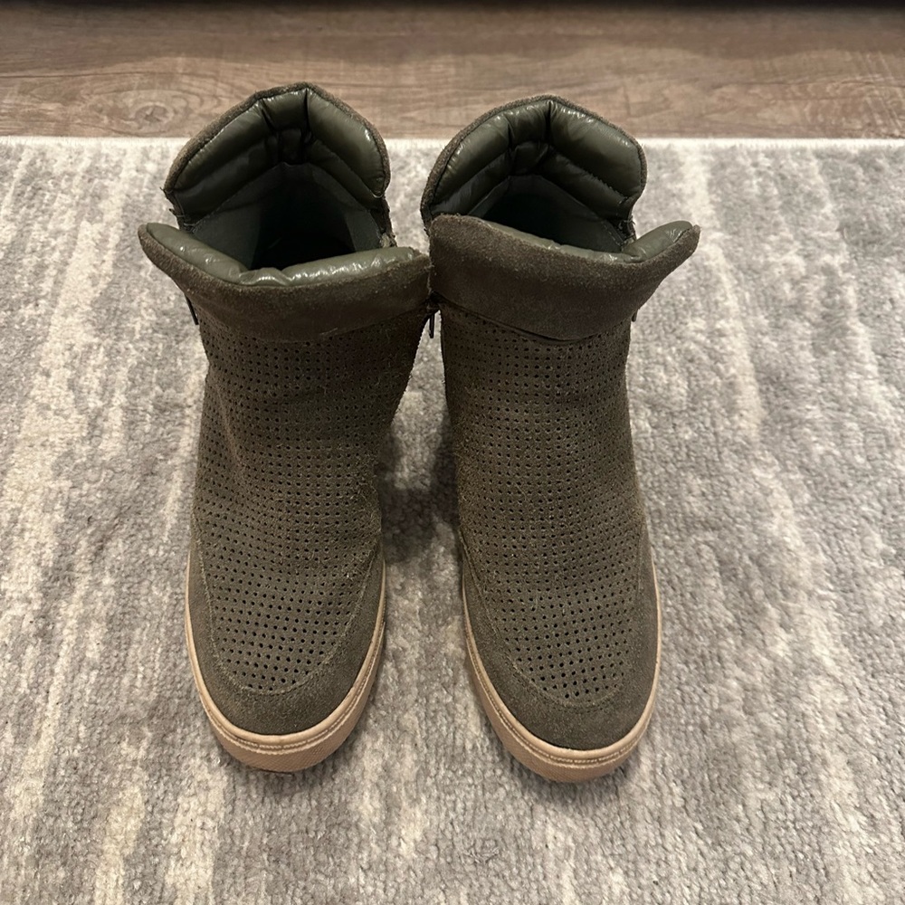 Steve Madden Green Suede High-Top Sneakers